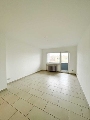 Freundliche und helle 3-Zimmer-Wohnung mit Balkon!