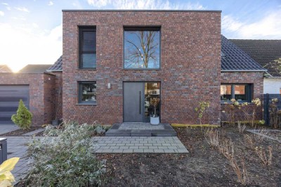 Exklusive Neubau-Immobilie mit Premium-Ausstattung, Sauna, Dachterrasse und Doppelgarage!