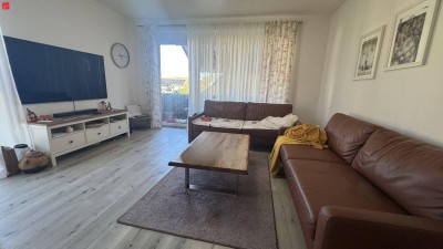 Moderne 3-Zimmerwohnung mit Ballkon und Stellplatz