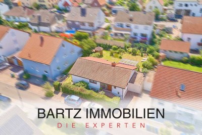 Charakteristischer Architektenbungalow mit Gartenidyll & Wohlfühlatmosphäre