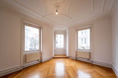 * Sensationell erhaltene Altbau Beletage in TOP Lage *