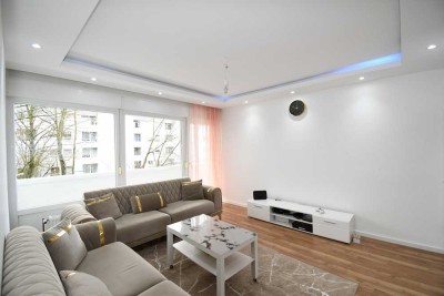 Attraktive Wohnung mit moderner Küche und Gartennähe