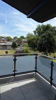 Schöne, neuwertige Maisonette-Wohnung in Hückelhoven-Porselen zu vermieten!