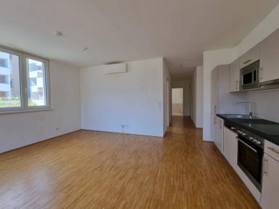 Licht und klare Linien prägen das Ambiente dieser Wohnung