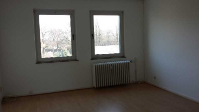 Renovierte 2-Zimmer-Wohnung im Herzen von Giesenkirchen!