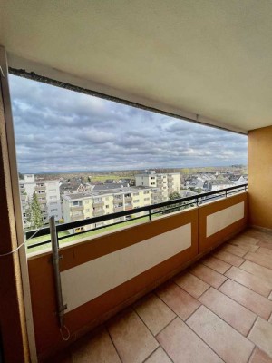 Attraktive 3-ZW mit großem Balkon in Obertshausen bei Offenbach