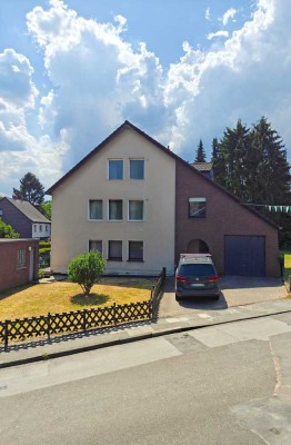 Vermietete Kapitalanlage (1.OG) in 3-Familienhaus in Top Lage in Romberg