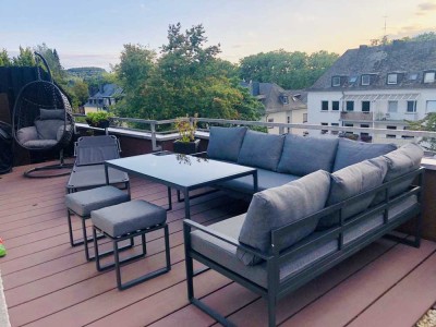 Teilmöbliertes 2ZKB Penthouse mit riesiger Terrasse und Garage in Trier-Süd