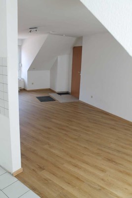 Gepflegte Dachgeschosswohnung mit zwei Zimmern in Straelen