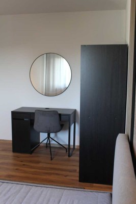 Vollmöbliertes WG-Zimmer in moderner 4er-WG – Einziehen & Wohlfühlen!