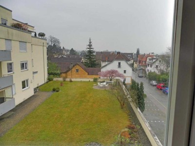 Praktisch geschnittene 3,5 - Zimmer-Wohnung in Weingarten in bevorzugter Wohn- und Aussichtslage