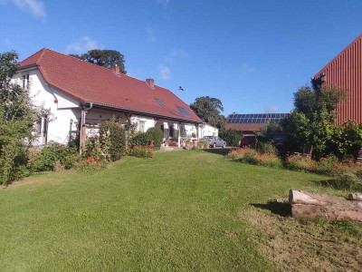 Saniertes und modernisiertes Bauernhaus, 1,6ha Grundstück