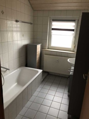 Attraktive 3,5-Zimmer-Dachgeschosswohnung mit Balkon und EBK in Bad Rappeau-Fürfeld