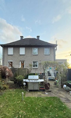 Doppelte Freude: ZWEI EFH mit Garten und Garage