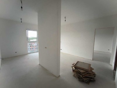 RESERVIERT - Neubau-Dachgeschosswohnung mit Schlossblick - 2 Zimmer, großer Balkon & Einbauküche