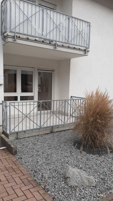 Vollständig renovierte 3-Zimmer-Wohnung mit Balkon und Einbauküche in Mühlhausen