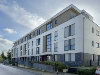 Moderne 4 Zimmerwohnung m. Balkon und TG-Stellplatz in Meerbusch-Büderich.