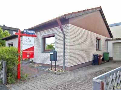 Freistehendes Einfamilienhaus in Feucht – gepflegt, modernisiert und mit Garten