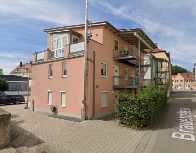 Nur für 1 Pers.! 2-Zi. Whg. mit Einbauküche und Balkon am nördlichen Altstadtrand
