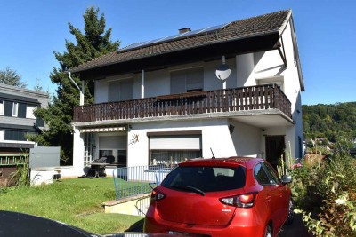 -TOP-  Einfamilienhaus mit sep. Anbau als Einliegerwohnung in ruhiger, begehrter Lage von Altenbeken