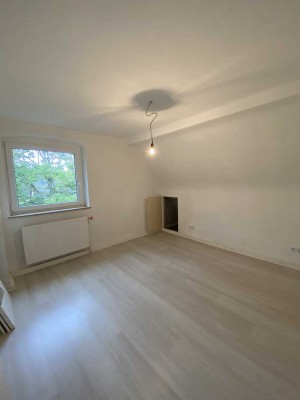 Schöne 3 Zimmer Wohnung in der Zoo-Siedlung