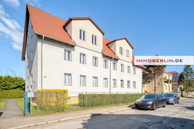 IMMOBERLIN.DE - Exzellente Dachgeschosswohnung mit Westterrasse & Minigarten