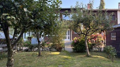 Schönes 4-Zimmer-Reihenmittelhaus für Familie mit Kindern in Rosenheim Aising