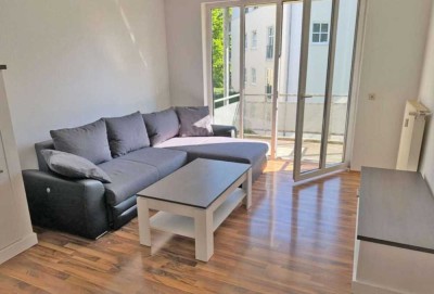 Charmante 2 Zimmer-Etagenwohnung mit Balkon