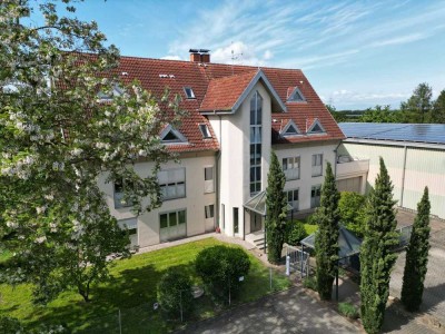 Kapitalanleger aufgepasst!! Mehrfamilienhaus mit ausgezeichneter Lage im Gewerbegebiet Heitersheim