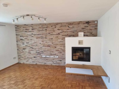82m² Wohnung 1. OG mit Balkon in ruhiger Lage