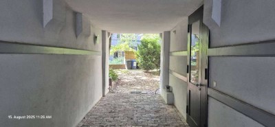 Büro/Wohnung Gartenmaisonette, mit Terrasse und eigenem kleinen Garten