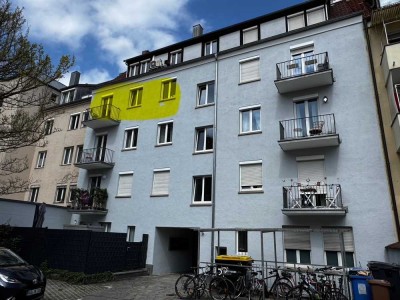 Kernsarnierte 2-Zimmer-Wohnung, teilmöbliert, gehobener Innenausstattung mit Balkon, EBK in Würzburg