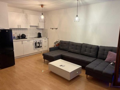 Geschmackvolle 1-Raum-Wohnung mit Balkon in Gersthofen-City