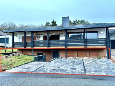 Kernsaniertes Souterrain-Apartment im Bungalow -3ZKB+FBH+Terrasse mit Gartenanteil