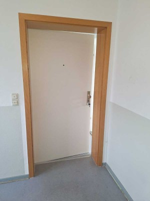 " RESERVIERT " Kompakte 3 Zimmer-Küche-Bad Wohnung ab sofort zu vermieten