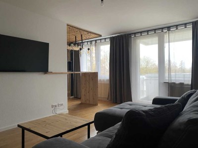 Wohnen mit Ausblick – Designmöblierte 2-Zimmer-Wohnung nahe Parklage