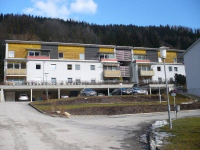 Familiengerechte Wohnung mit Terrasse, Einbauküche und Carport Abstellplatz