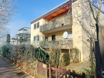 Freistehendes Zweifamilienhaus in ruhiger Lage mit Garten in Waiblingen