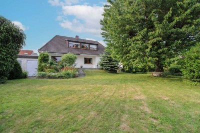 Zögern Sie nicht: Gepflegtes Einfamilienhaus mit Garten