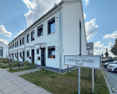 REIHENMITTELHAUS ZUM WOHLFÜHLEN - MIT 5 ZIMMERN, EINBAUKÜCHE UND KLEINEM GARTEN