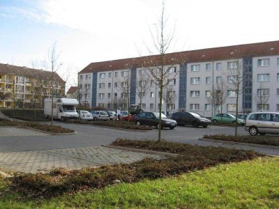 Familienfreundliche 3 Zimmerwohnung im Siedlungsviertel - Taborer Straße 38