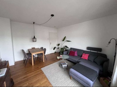 Helle 2-Zimmer-Wohnung mit Balkon und Wohnküche in Stuttgart-West