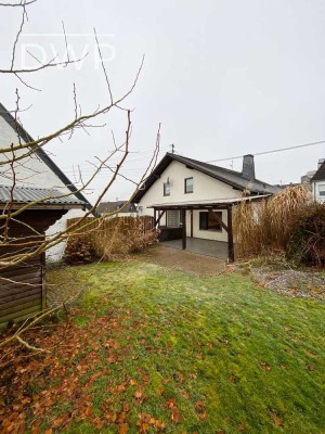Großzügiges Einfamilienhaus mit vielfältigen Möglichkeiten in Dornburg-Frickhofen zu verkaufen!