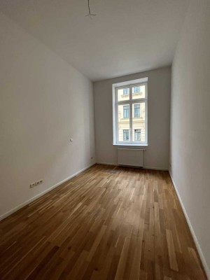 Helle 2-Raumwohnung mit EBK in bester Lage / WE 05