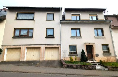Großes 1-2-Familienhaus in Püttlingen