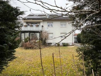 Gepflegtes freistehndes Dreifamilienhaus auf schönem Grundstück