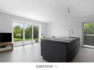 Linke Doppelhaushälfte in familienfreundlicher Lage