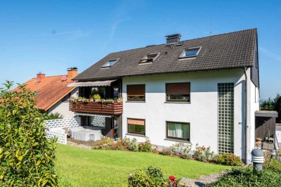 Schicke Dachgeschosswohnung mit Gartennutzung in toller Hanglage von Bielefeld Stieghorst