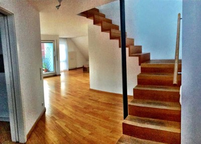 Besondere Maisonette in exponierter Innenstadtlage mit TG-Parkplatz *provisionsfrei*