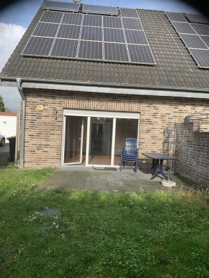 4-Zi.-Doppelhaushälfte in Rees mit PV-Anlage ! Finanzierung mit Fördermittel möglich